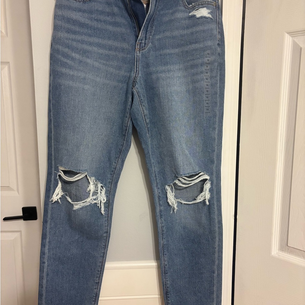 Distressed Light Blue Women's Jeans